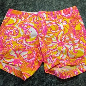 Super cute Lilly Pulitzer shorts💕